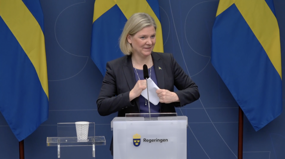 Skärmdump från presskonferensen 2022-02-22 (regeringen.se).